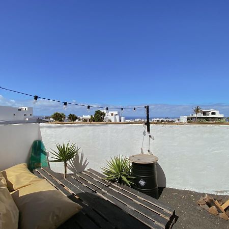 Glamping Caravan Lanzarote تيناجون المظهر الخارجي الصورة